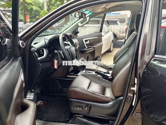 Toyota Fortuner 2017 Xăng 13 vạn Đen
