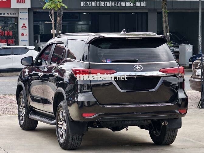 Toyota Fortuner 2017 Xăng 13 vạn Đen