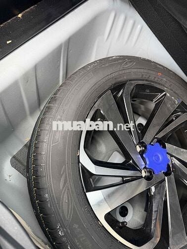 Toyota Raize 2024 Màu trắng Nóc Đen