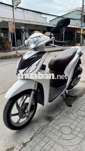 Honda Vision 2016 Trắng ( hỗ trợ góp )