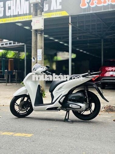 Honda SH 150i 2022 Trắng 7300 km