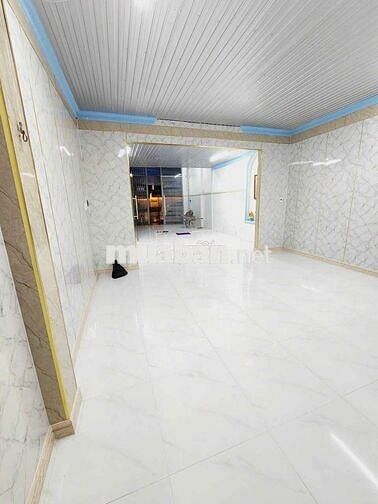 Cho thuê nhà mặt tiền đường Kênh Tân Hóa, Q.Tân Phú. Dt 5*22 nhà 1 lầu