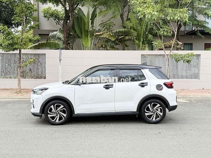 Toyota Raize 2024 Màu trắng Nóc Đen