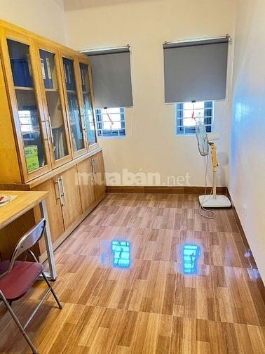 Cho thuê nhà 5 tầng  Chính chủ