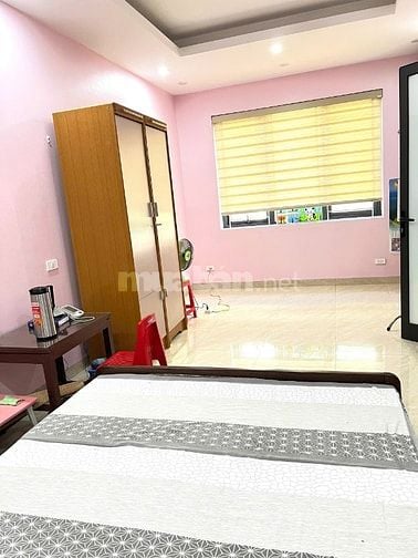 Cho thuê nhà 5 tầng  Chính chủ