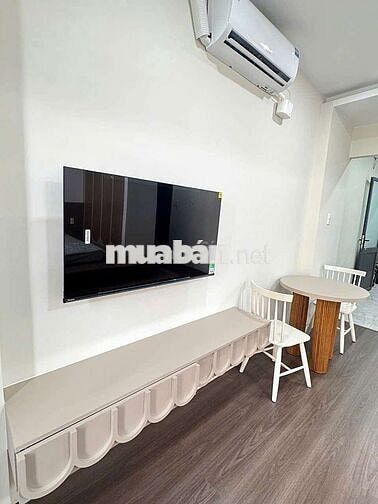 căn hộ mới 100 % nội thất cao cấp