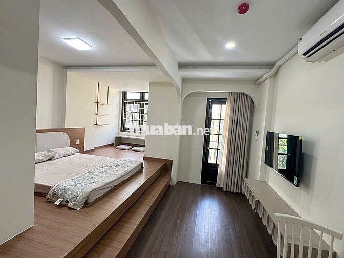 căn hộ mới 100 % nội thất cao cấp