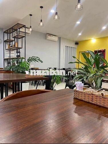 CHO THUÊ MẶT BẰNG KINH DOANH ĐẸP 21 BÙI THỊ XUÂN, Q1, 160M, CHỈ 100TR