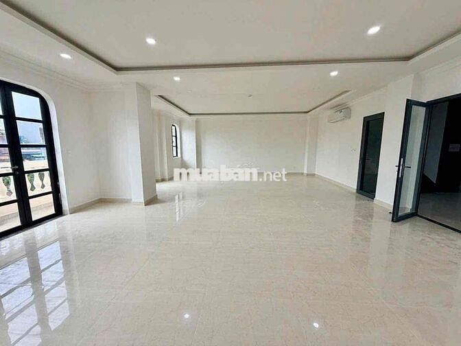 Cho thuê nguyên căn 10*20 mặt tiền Nguyễn Văn Lượng Cityland Gò Vấp