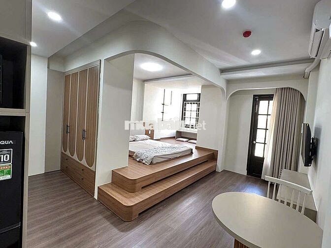 căn hộ mới 100 % nội thất cao cấp