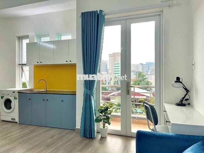 🏙️ STUDIO BAN CÔNG VIEW LANDMARK 81 – FULL NỘI THẤT – SÁT BÊN GTVT, NT