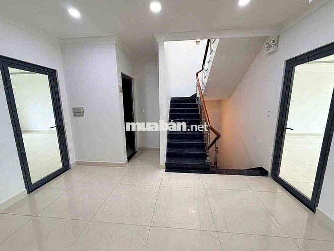 Cho thuê nguyên căn 10*20 mặt tiền Nguyễn Văn Lượng Cityland Gò Vấp