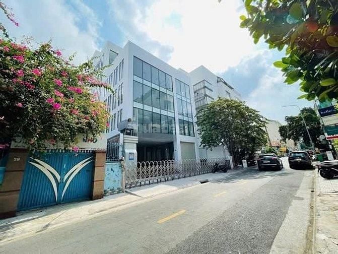 Cho thuê tòa nhà MT 26 Mai Thị Lựu, Q1, DT 16,5×25m, 2 hầm, 6 tầng.