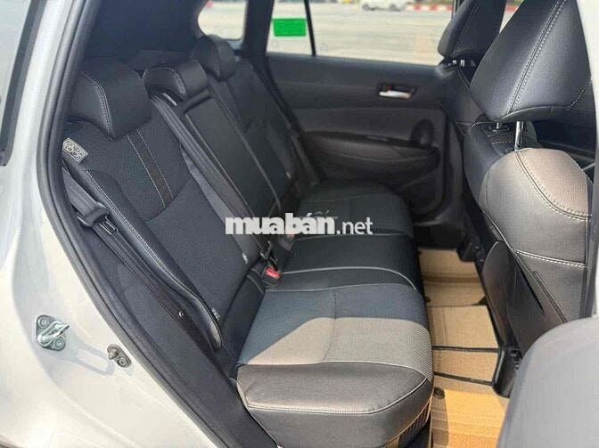 Toyota Corolla Cross HEV 2025 Trắng 8000km