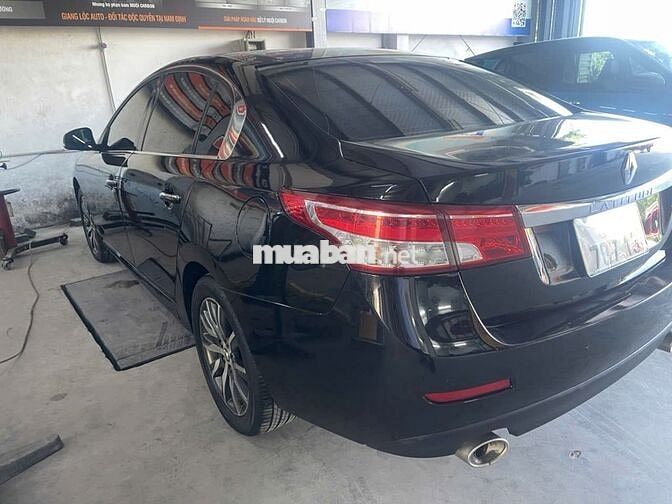 Renault Latitude 2015 màu Đen