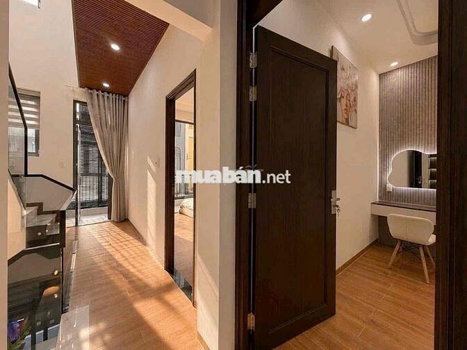 Cần Bán Căn Nhà Mới Hoàn Thiện Ngay Trung Tâm Đà Nẵng