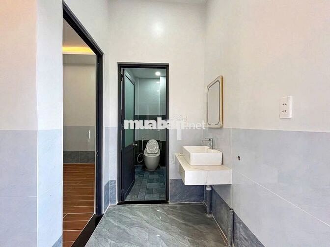 Chủ ngộp! Giảm 200tr nữa bán nhanh chỉ còn 1,85 tỷ . Quá Rẻ Luôn ạ.