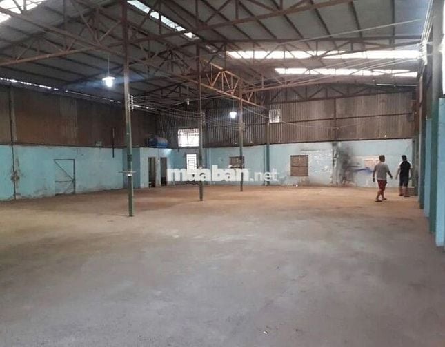 CHO THUÊ KHO,XƯỞNG 420M² GIÁ 28TR/T, GẦN EON TÂN PHÚ