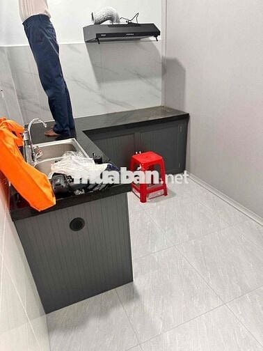 NHÀ MỚI TINH 100% NGAY CHỢ CẦU ĐỒNG 2PN HẺM 7M