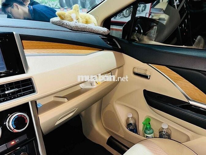 Mitsubishi Xpander 2018 Số tự động, Nâu 70.000 km