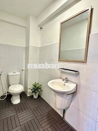 STUDIO CỬA SỔ THANG MÁY, MẶT TIỀN QUẬN 5 GẦN BV Y DƯỢC, FREE XE