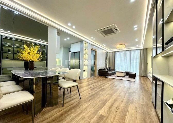 CĂN HỘ CAO CẤP Ở NGOẠI GIAO ĐOÀN TÒA NO4B T1, TẦNG 20, 130M² 3PN+2WC
