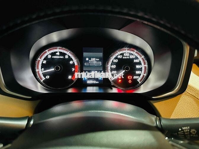 Mitsubishi Xpander 2018 Số tự động, Nâu 70.000 km