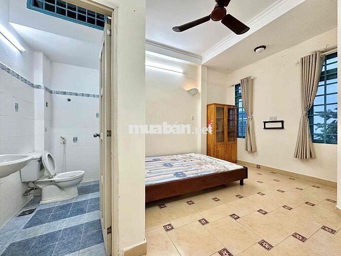 CHO THUÊ NHÀ NGUYÊN CĂN 4PN GIÁ RẺ 200M2 - SÂN VƯỜN KHU BÀU CÁT