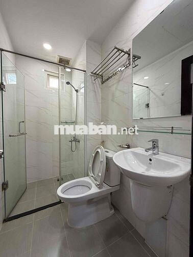 Căn hộ 40m2 ban công full nội thất khu vực Etown Cộng hào - K300.