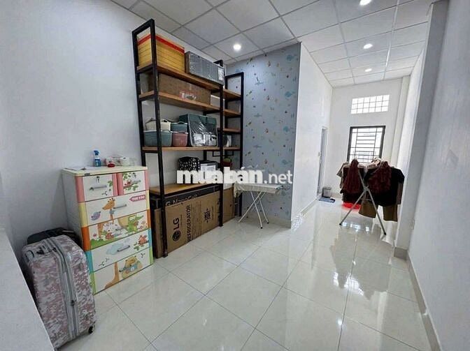 NHÀ 2 LẦU - ĐƯỜNG TRẦN KHÁNH DƯ