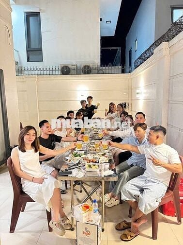 Tuyển 5 Bạn Nhân Viên Văn Phòng Không Kinh Nghiệm