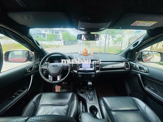 Ford Everest Titanium 2020 Máy dầu Số tự động Đỏ