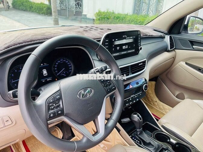 Hyundai Tucson 2020 2.0 ATH xăng đặc biệt Trắng