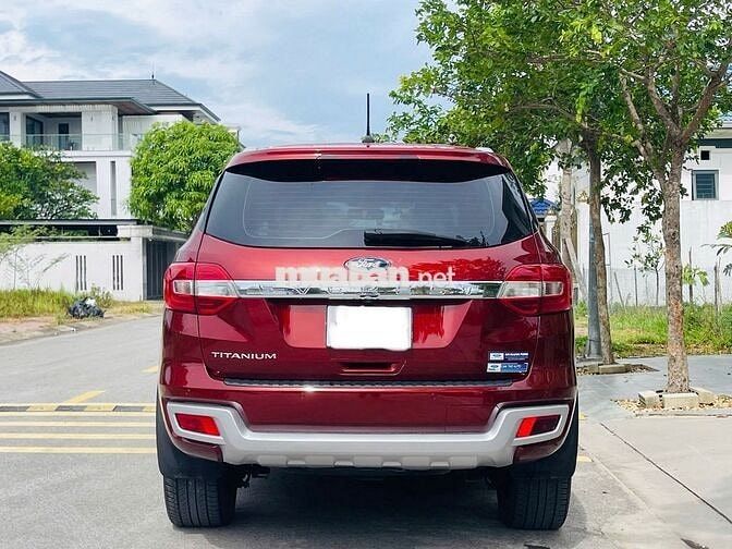Ford Everest Titanium 2020 Máy dầu Số tự động Đỏ