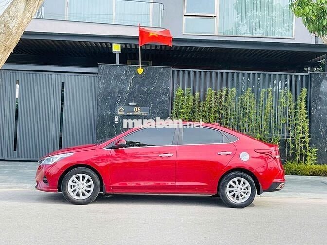Hyundai Accent 2022 Tự động 30000 km Đỏ