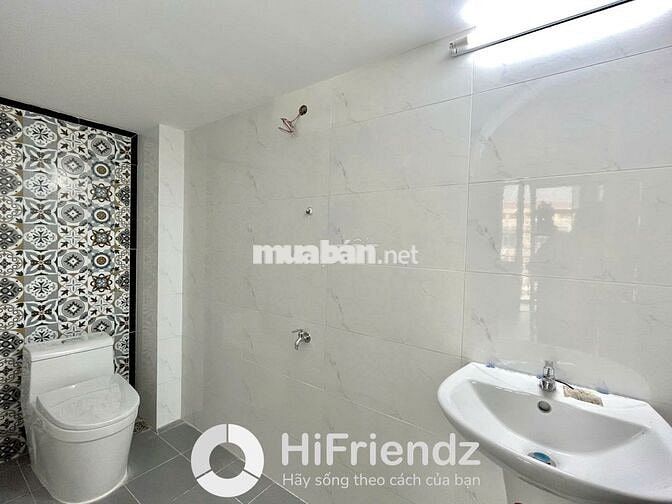 DUPLEX BAN CÔNG - THANG MÁY - FORM CHUNG CƯ MINI SÁT QUẬN 5 