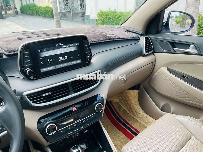 Hyundai Tucson 2020 2.0 ATH xăng đặc biệt Trắng