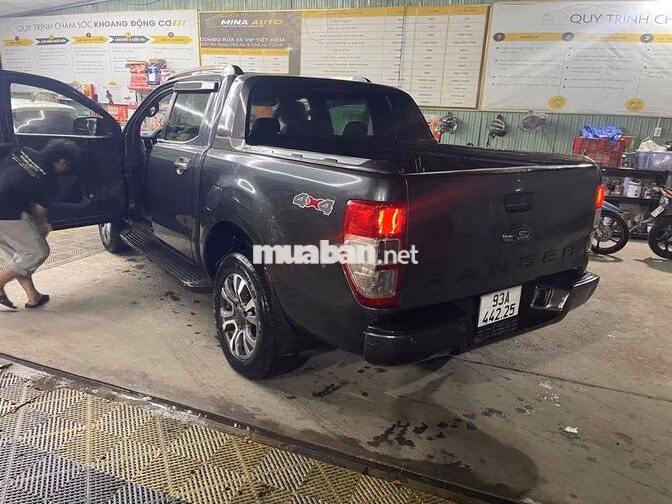 Ford Ranger Wildtrack 2015 Xám Tự động