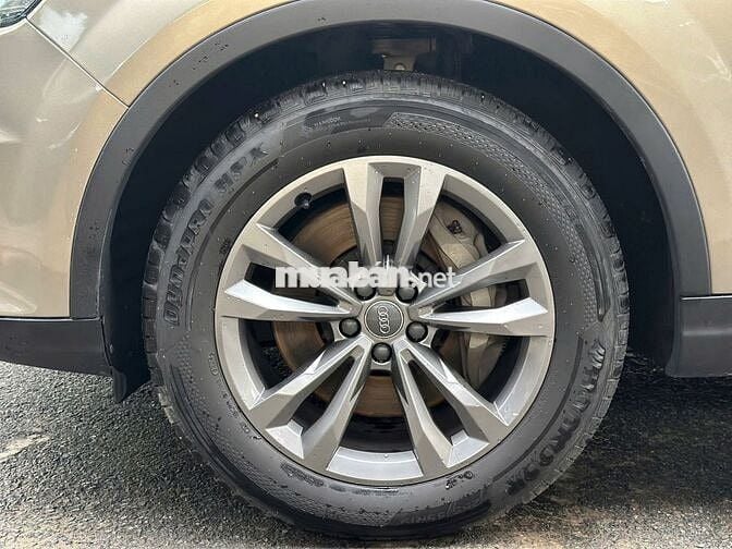 Audi Q7 2017 2.0 AT Xám Bạc 7 chỗ | 135,000 Km