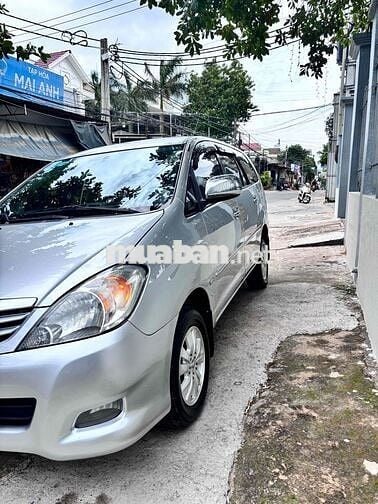 Toyota Innova 2011 Sàn Bạc