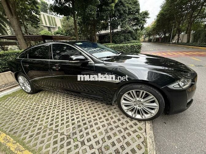 Jaguar XJL 3.0 PORTFOLIO 2015 Đen