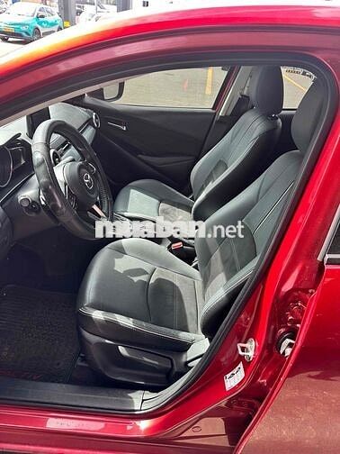 Mazda Mazda 2 Luxury 2022 Đỏ 3116 km