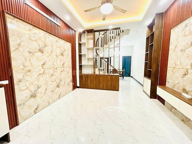 BÁN NHÀ ĐẸP - ĐỦ CÔNG NĂNG - HOÀNG MAI | 42m² × 4 TẦNG | GIÁ 8,2 TỶ