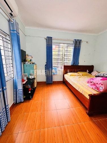 Bán nhà ngay chân Cầu Rào 1 (Lạch Tray), Hải Phòng(hiện cho thuê 100tr