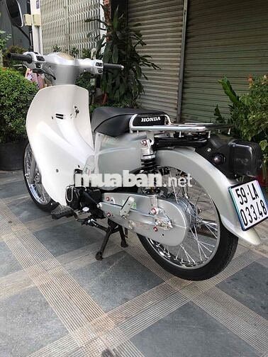 Honda Cub 50cc 2017 Bạc