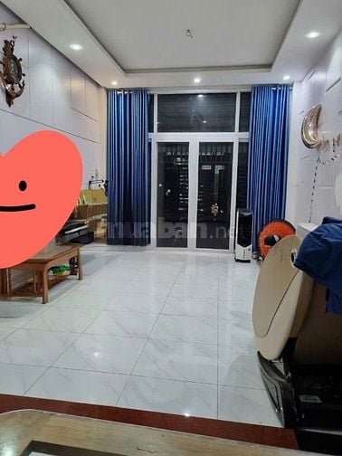 Cho thuê nhà Đường 22, p. Linh Đông - 3 tầng có 4pn3wc giá 14tr/tháng