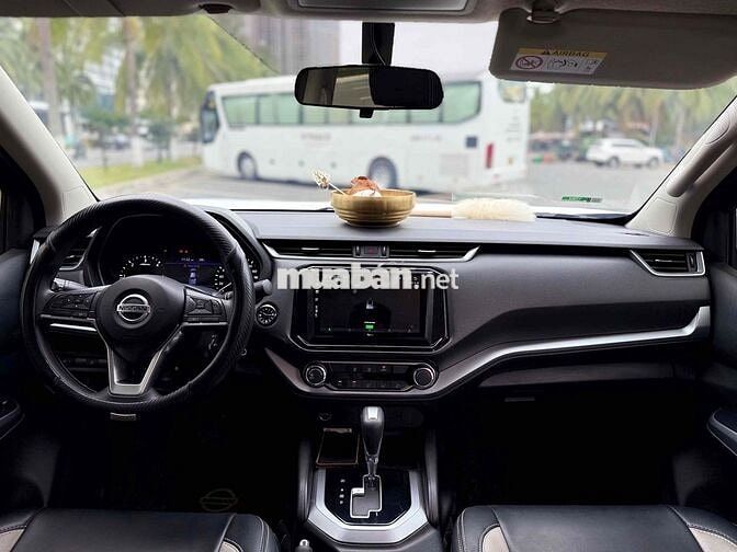 Nissan Navara EL 2025 Trắng 20000 km