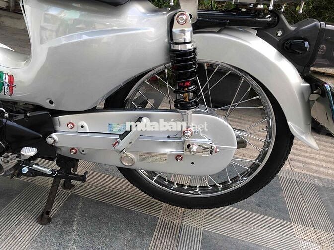 Honda Cub 50cc 2017 Bạc