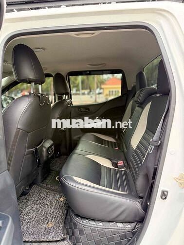 Nissan Navara EL 2025 Trắng 20000 km