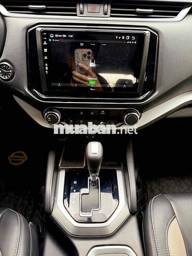 Nissan Navara EL 2025 Trắng 20000 km